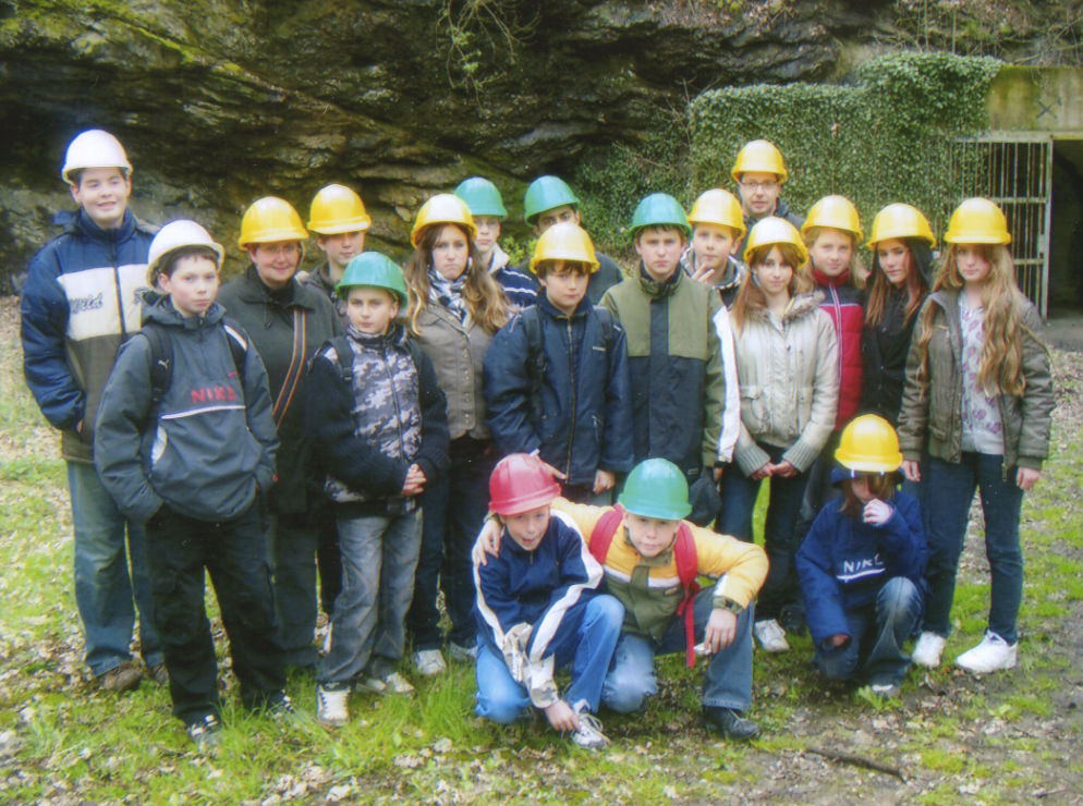 Klasse 6 der Mittelschule Paunsdorf Leipzig, hier im Schaubergwerkes „Felsendome“ in Oberrabentein bei Chemnitz, Klassenfahrt Erzgebirge 2008 – Bildergalerie Klassenfahrten von Jugendtours