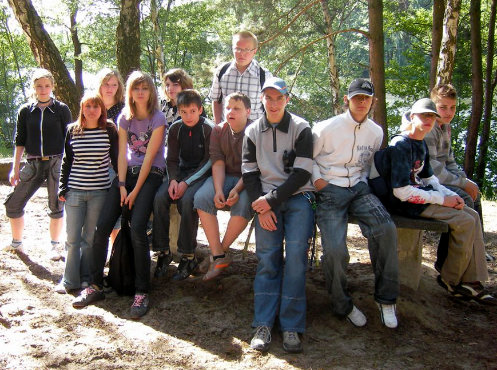 Klasse 6 der Parkschule Auerbach, hier am Huschtesee in Prieros, Klassenfahrt Berliner Umland 2009 – Bildergalerie Klassenfahrten von Jugendtours