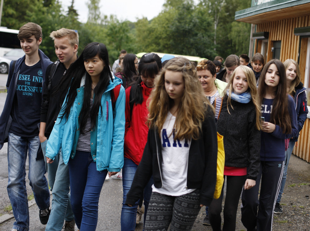 Klasse 8a der Manfred-von-Ardenne-Schule Berlin, hier an der Rappbodetalsperre im Harz, Klassenfahrt Sachsen-Anhalt 2014 – Bildergalerie Klassenfahrten von Jugendtours