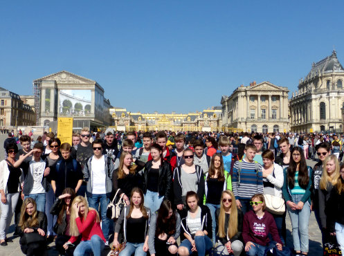 Klasse 9 der Oberschule Hattorf, hier im Schloss Versailles, Klassenfahrt Paris 2015 – Bildergalerie Klassenfahrten von Jugendtours