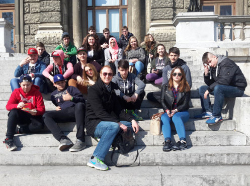 Klasse 9a der Realschule plus Langenlonsheim, hier bei der Stadtfhrung in Wien, Klassenfahrt Wien 2015 – Bildergalerie Klassenfahrten von Jugendtours