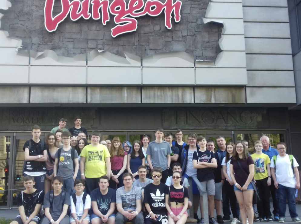 Klasse 9 des Bildungszentrum Adam Ries Oberschule Annaberg-Buchholz, hier im Dungeon Berlin, Klassenfahrt Berlin 2018 – Bildergalerie Klassenfahrten von Jugendtours