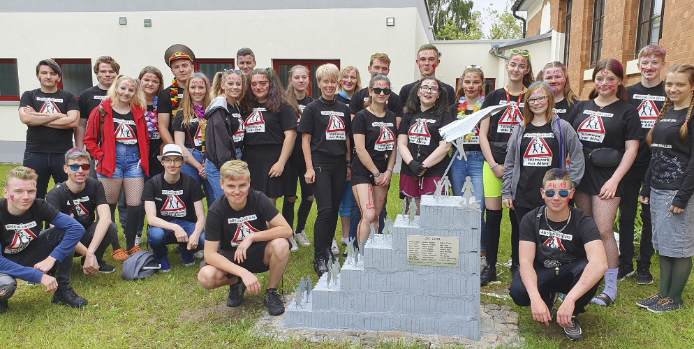 Klasse 10 der Friedrich-Schiller-Schule Ronneburg, hier auf Klassenfahrt in Berlin 2019 – Bildergalerie Klassenfahrten von Jugendtours