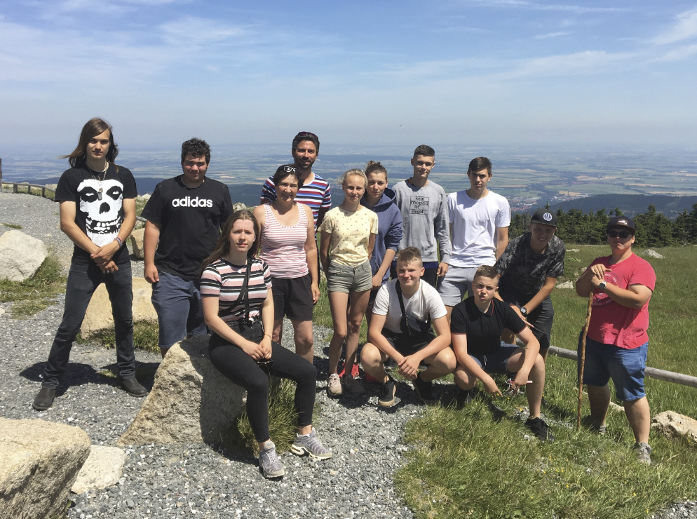 Klasse 9 der Oberschule Frédéric Joliot-Curie Pegau, hier auf dem Brocken im Harz, Klassenfahrt Harz 2019 – Bildergalerie Klassenfahrten von Jugendtours