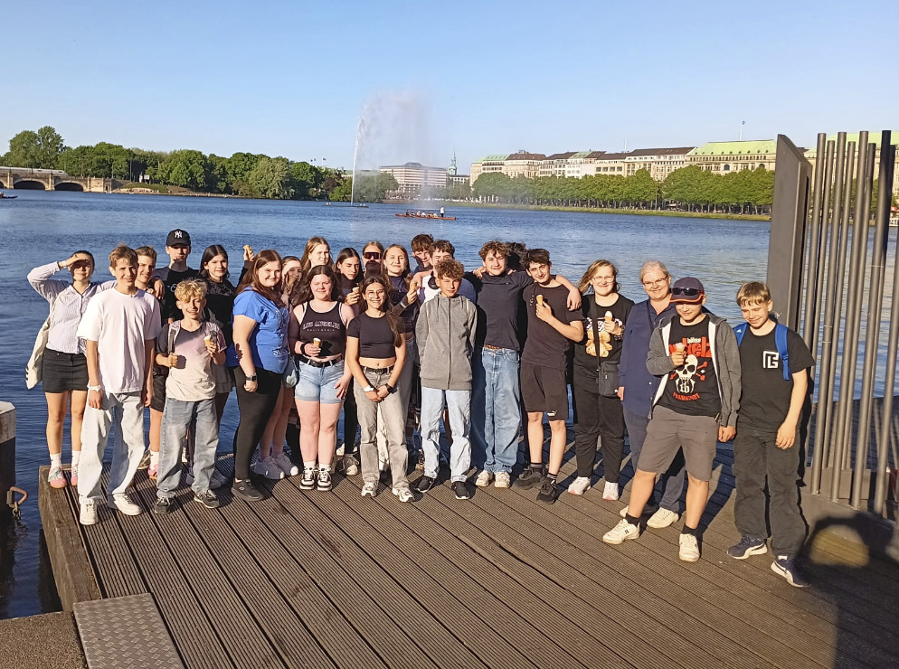 Klasse 8 der Freien Sekundarschule Gsten, Klassenfahrt Hamburg 2025 – Bildergalerie Klassenfahrten von Jugendtours
