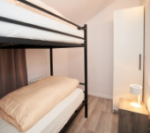 Ferienpark Hambachtal Unterkunftsbild 1 – Klassenfahrt Hambachtal und Idar-Oberstein von Jugendtours