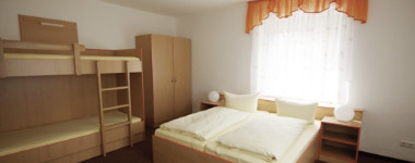 Sportpension Dresden Innenansicht – Klassenfahrt Dresden von Jugendtours