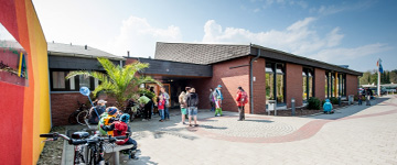 Jugendherberge Cuxhaven-Duhnen Auenansicht – Klassenfahrt Cuxhaven von Jugendtours