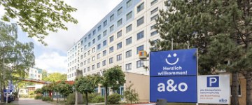 a&o Berlin Kolumbus Auenansicht – Klassenfahrt Berlin von Jugendtours