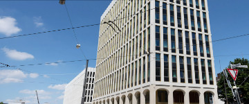 MEININGER Hotel Bremen Hauptbahnhof Auenansicht – Klassenfahrt Bremen von Jugendtours