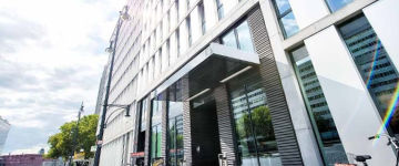 Generator Berlin Alexanderplatz Auenansicht – Klassenfahrt Berlin von Jugendtours