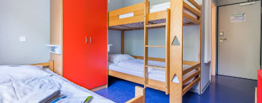 martas Gstehuser Hauptbahnhof Berlin Innenansicht – Klassenfahrt Berlin von Jugendtours