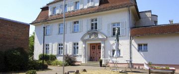 Ruderhaus Bllberg Halle Auenansicht – Klassenfahrt Halle von Jugendtours