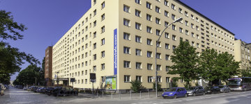 a&o Berlin Mitte Auenansicht – Klassenfahrt Berlin von Jugendtours