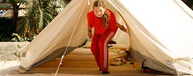 Tropical Islands (Indoor - Zelte im Dome) Innenansicht – Klassenfahrt Tropical Islands von Jugendtours