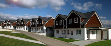 Lindner Nrburgring Ferienpark Auenansicht – Klassenfahrt Lindner Ferienpark Nrburgring und ringwerk von Jugendtours