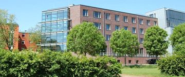 Jugendherberge Hamburg Horner Rennbahn Auenansicht – Klassenfahrt Hamburg von Jugendtours