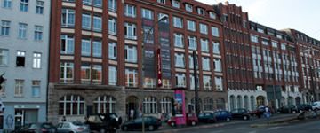 Industriepalast Hostel & Hotel Berlin Auenansicht – Klassenfahrt Berlin von Jugendtours