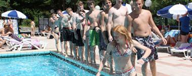 Center Parcs - Park Eifel Innenansicht – Klassenfahrt Park Eifel bei Koblenz von Jugendtours