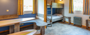 Holiday Camp Heide Park Resort Innenansicht – Klassenfahrt Holiday Camp und Heide Park Soltau von Jugendtours