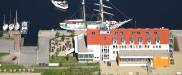 Maritimes Jugenddorf Wieck am Greifswalder Bodden Auenansicht – Klassenfahrt Greifswald von Jugendtours