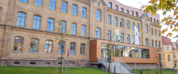Jugendherberge Halle Auenansicht – Klassenfahrt Halle von Jugendtours