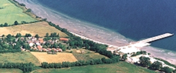 Alcor Hotel Feriendorf an der Ostsee in Wohlenberg Auenansicht – Klassenfahrt Ostseebad Boltenhagen und Wismar von Jugendtours