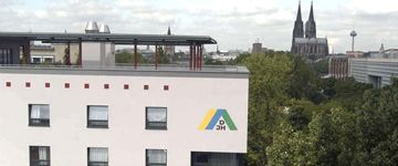 Jugendherberge Kln-Deutz Auenansicht – Klassenfahrt Kln von Jugendtours