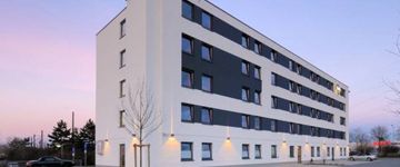 **B&B Hotel Freiburg im Breisgau Sd Auenansicht – Klassenfahrt Freiburg im Breisgau von Jugendtours