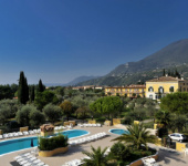 Kategorie ***/****Feriendrfer, z.B. ****Feriendorf Camping Toscolano Unterkunftsbild 4 – Klassenfahrt Westufer Gardasee von Jugendtours