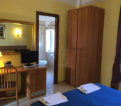 Kategorie ***Hotels im Zentrum, z.B. ***Hotel Principe di Piemonte Rom Unterkunftsbild 1 – Klassenfahrt Rom von Jugendtours