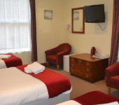 Kategorie **Hotels mit DU/WC im Zentrum, z.B. Hotel 65 London Unterkunftsbild 1 – Klassenfahrt London von Jugendtours