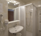 ***Hotel Venezia Park Lazise Unterkunftsbild 3 – Klassenfahrt Ostufer Gardasee von Jugendtours