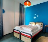 MEININGER Hotel Amsterdam Amstelstation Unterkunftsbild 1 – Klassenfahrt Amsterdam von Jugendtours