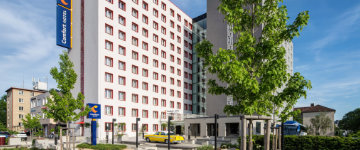 ***Comfort Hotel Prague City East Auenansicht – Klassenfahrt Prag von Jugendtours