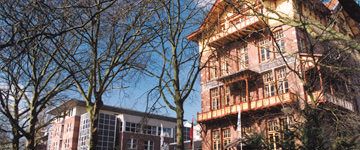 Stayokay Amsterdam Vondelpark Auenansicht – Klassenfahrt Amsterdam von Jugendtours