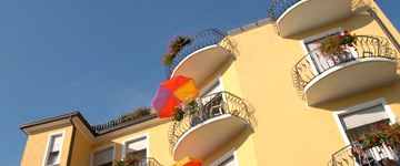 Kategorie ***Hotels, z.B. ***Hotel Vienna in Toscolano-Maderno Auenansicht – Klassenfahrt Westufer Gardasee von Jugendtours