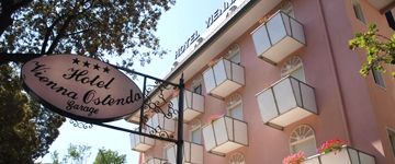 Kategorie ****Hotels, z.B. ****Hotel Vienna Ostenda Rimini Auenansicht – Klassenfahrt Rimini von Jugendtours