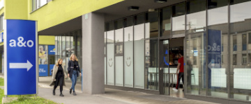 a&o Graz Hauptbahnhof Auenansicht – Klassenfahrt Graz von Jugendtours