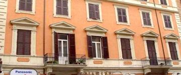 Kategorie **Hotels im Zentrum, z.B. **Hotel Oriente Rom Auenansicht – Klassenfahrt Rom von Jugendtours