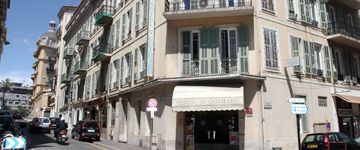 Kategorie */**Hotels in Nizza, z.B. **Hotel Saint Gothard Nizza Auenansicht – Klassenfahrt Nizza und Cte d'Azur von Jugendtours