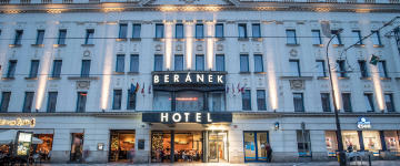 ***Hotel Bernek Prag Auenansicht – Klassenfahrt Prag von Jugendtours