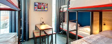 MEININGER Hotel Amsterdam Amstelstation Innenansicht – Klassenfahrt Amsterdam von Jugendtours