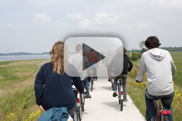 Was kann ich im Jugendtours-Feriendorf unternehmen? Was bietet die Insel Rgen fr Schulkalssen?