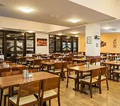 ***Hotel Globus Prag Unterkunftsbild  &ndash; Klassenfahrt Prag von Jugendtours