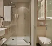 H2 Hotel Berlin Alexanderplatz Unterkunftsbild  &ndash; Klassenfahrt Berlin von Jugendtours