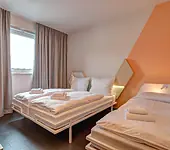 MEININGER Hotel Heidelberg Hauptbahnhof Unterkunftsbild  &ndash; Klassenfahrt Heidelberg von Jugendtours