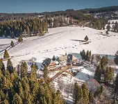 Jugendherberge Todtnau-Todtnauberg - Hochschwarzwald Unterkunftsbild  &ndash; Klassenfahrt Schwarzwald und Europa-Park von Jugendtours