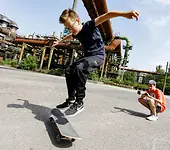 Jugendherberge Duisburg Landschaftspark Unterkunftsbild  &ndash; Klassenfahrt Duisburg von Jugendtours