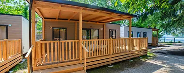 Gasparina Camping in Castelnuovo del Garda Unterkunftsbild  &ndash; Klassenfahrt S�dufer Gardasee von Jugendtours